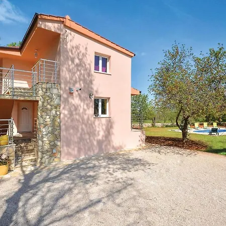 Four-bedroom In * Lecevica